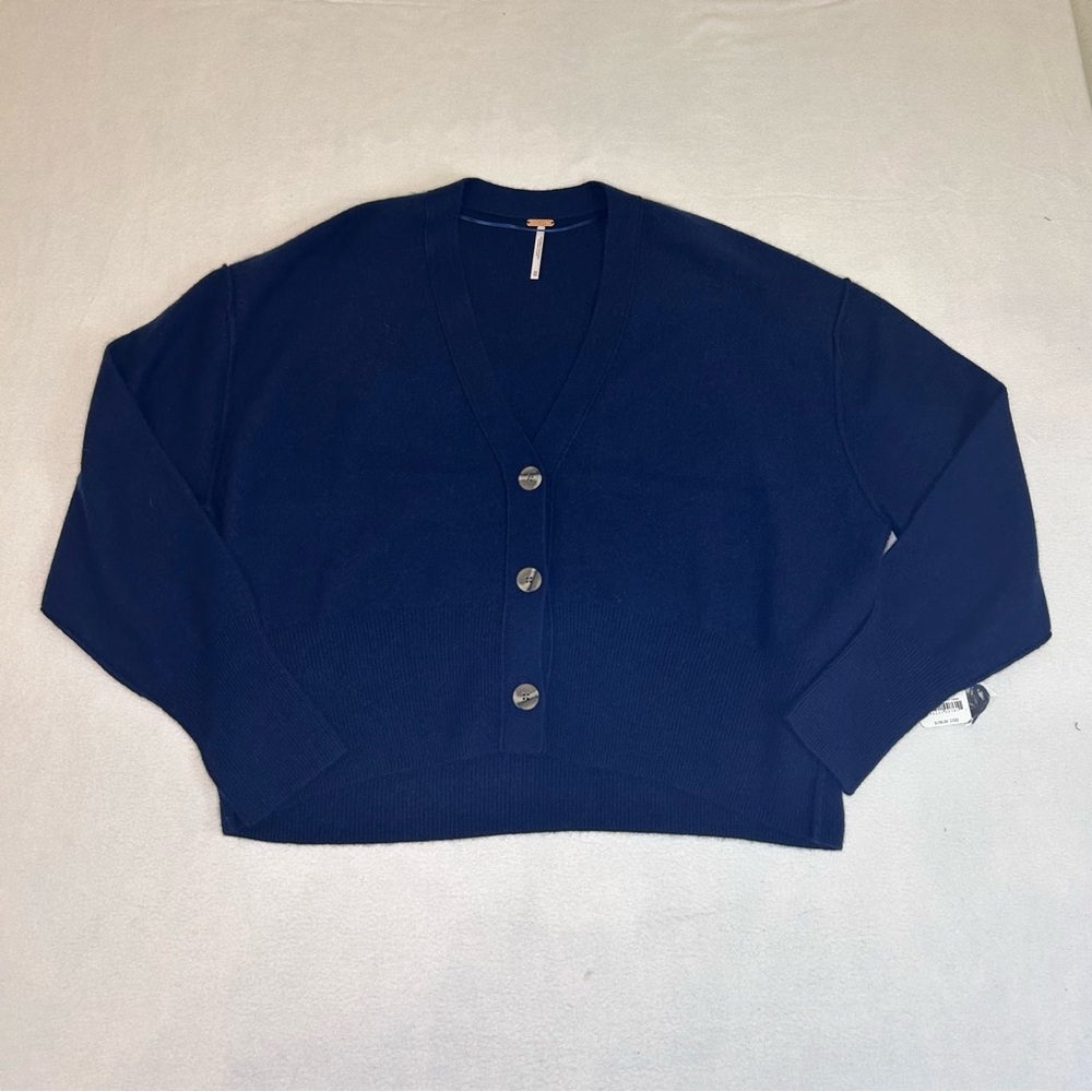 Free People Eclair Cashmere Cardigan XS Midnight Navy Blue Button Front NWT - Picture 10 of 11